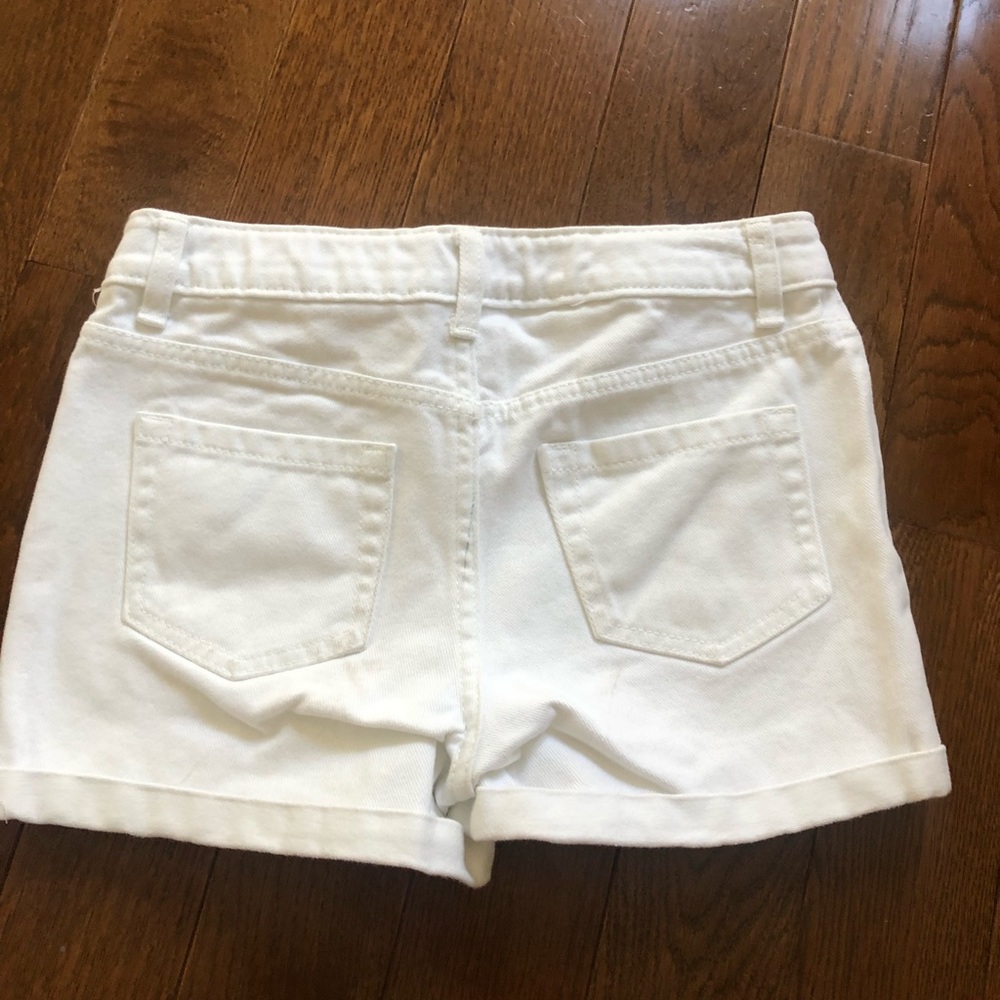 white girls jean shorts